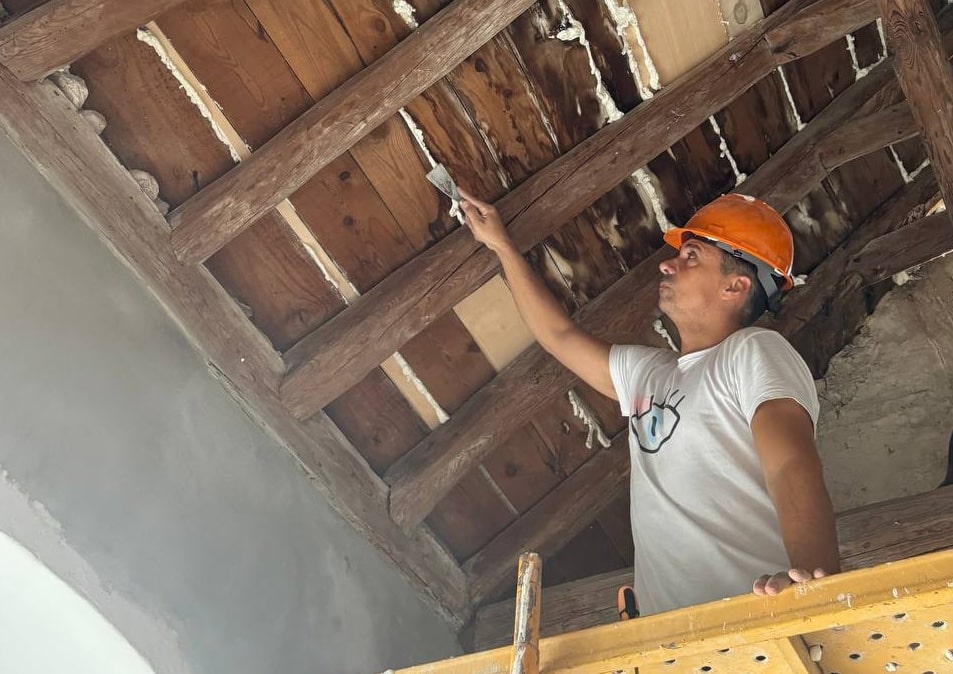 Barniz para vigas de madera: Protección y restauración de estructuras antiguas