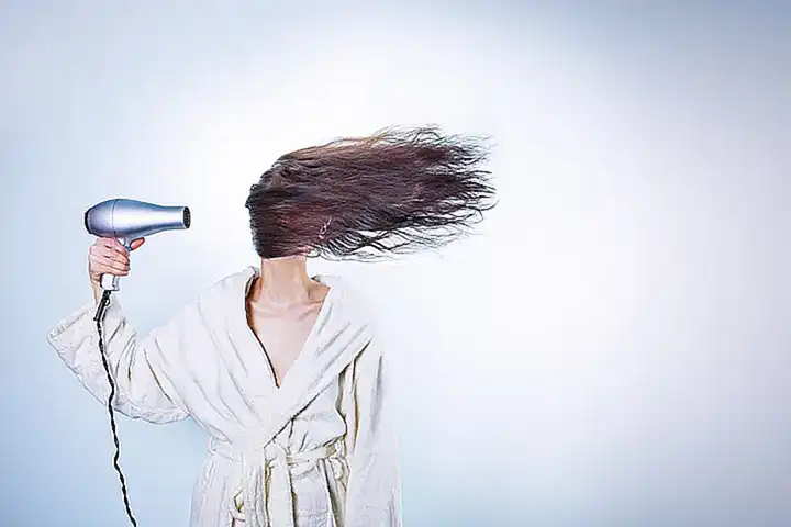 Dicas para un cabello más brillante y sano