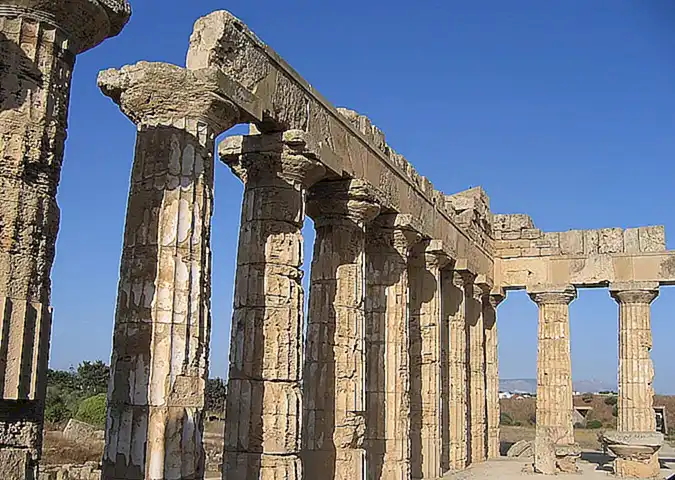 Ejemplo del Dintel en Arquitectura Antigua