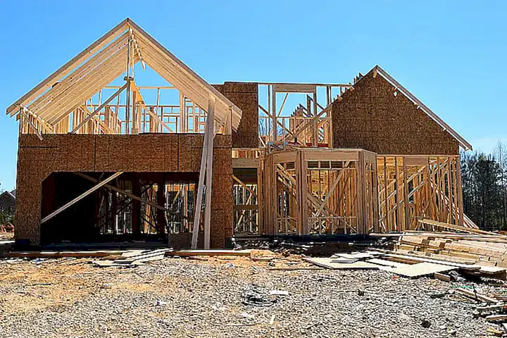 Se priorizará la construcción de nueva vivienda para familias vulnerables